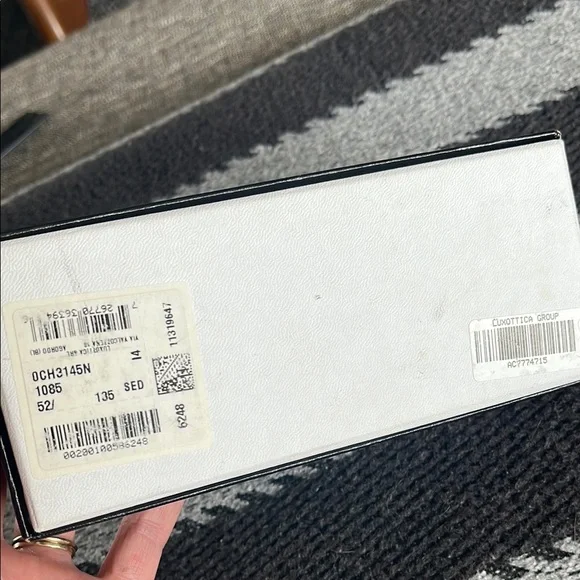 CHANEL Black Sunglasses with Gold Logo - Picture 11 of 11